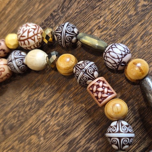 Vintage Beaded Necklaces, Paper, Clay, Wood, Etc. Set of 2 - Picture 6 of 9